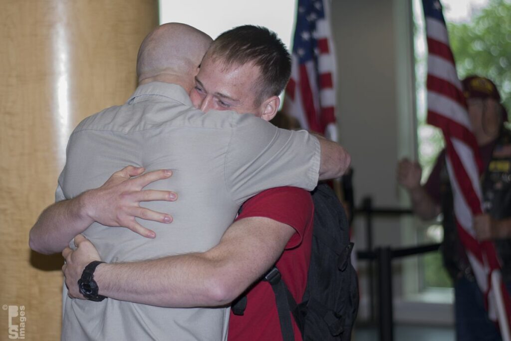 052615PatriotGuardJoshuaMacDonald-TylerBoyd038LR