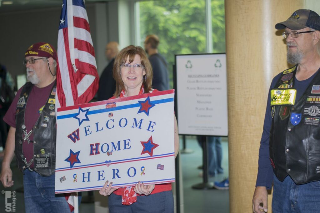 052615PatriotGuardJoshuaMacDonald-TylerBoyd041LR