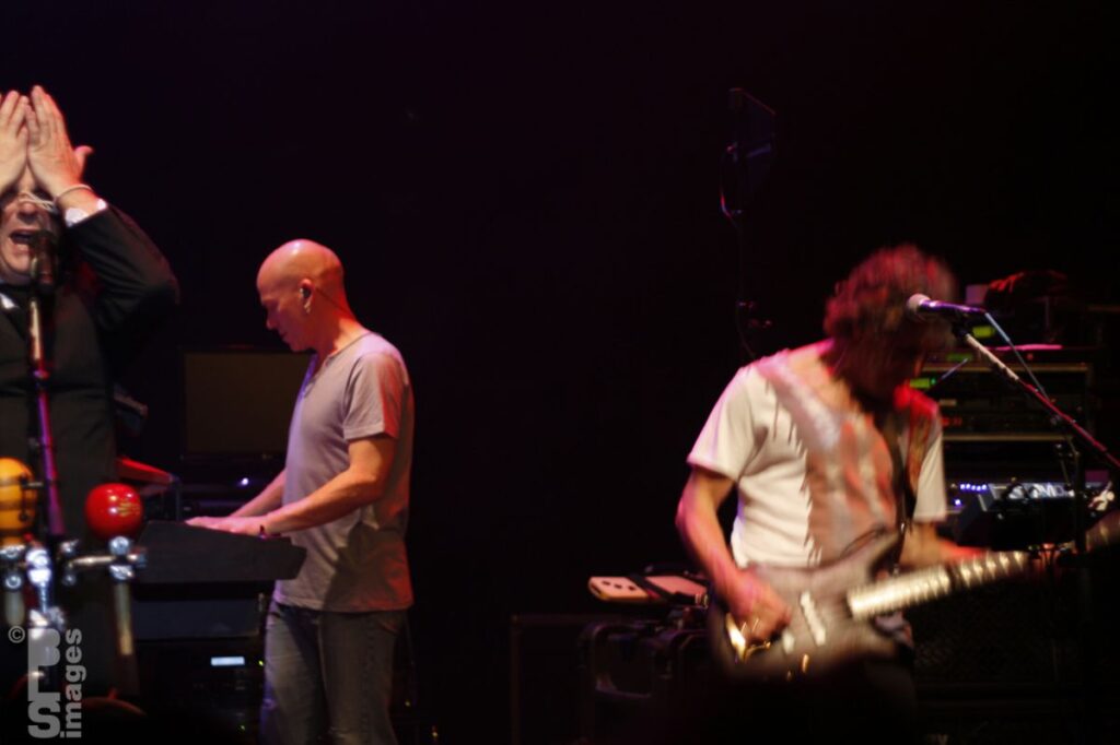 062312Marillion098LR