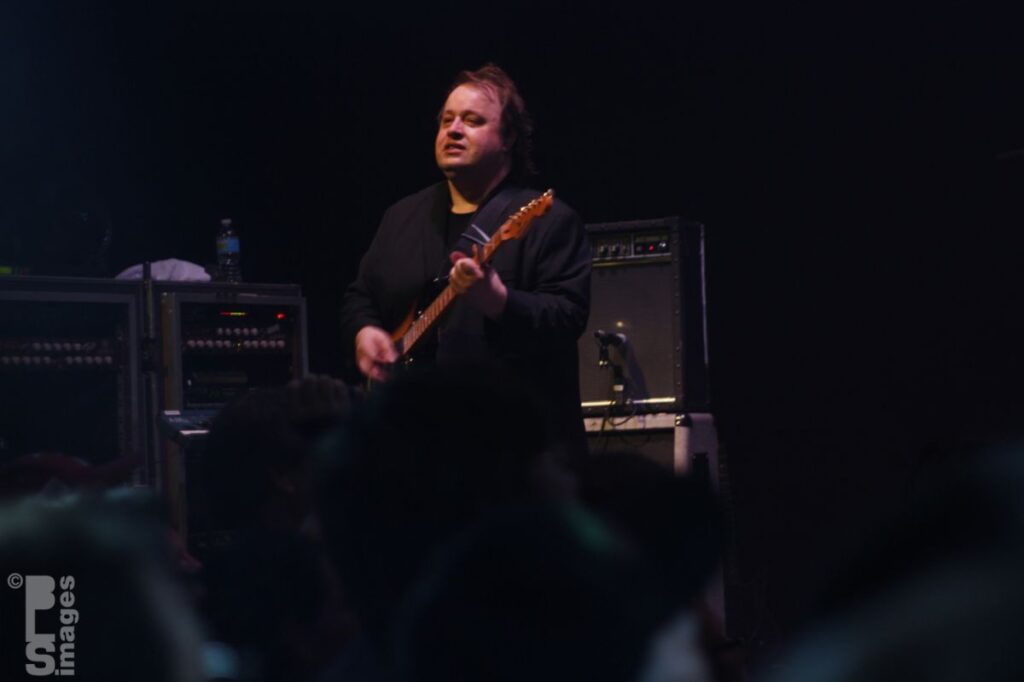 062312Marillion323LR