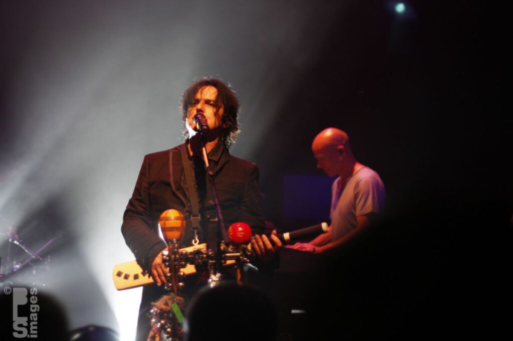 062312Marillion417LR