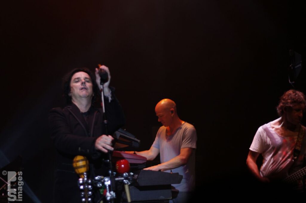 062312Marillion498LR