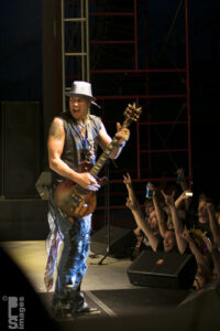 072514CharlieSanders-Jackyl181LR