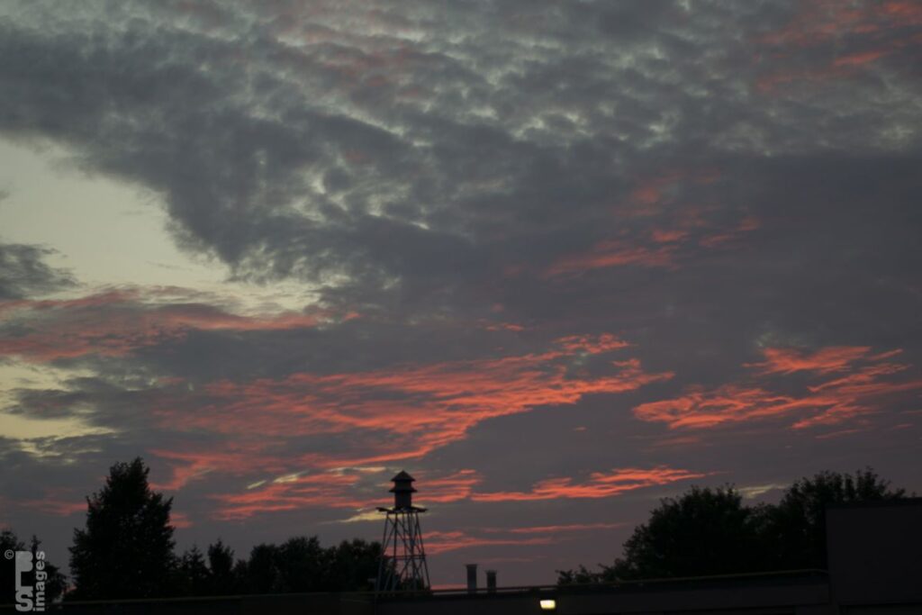 072815Sunset3LR