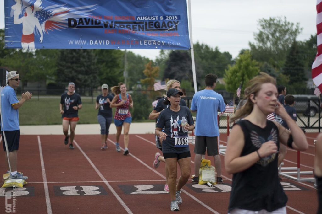 080815DavidWarsenLegacyRunWalk213LR
