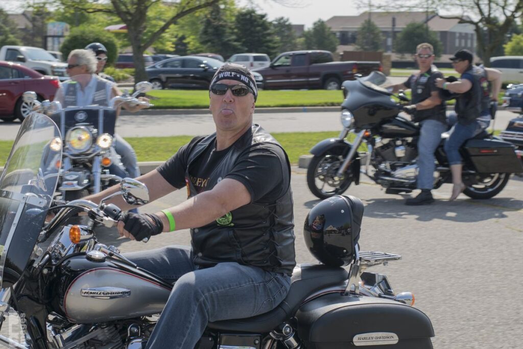 082215AxemenCharityRide100LR