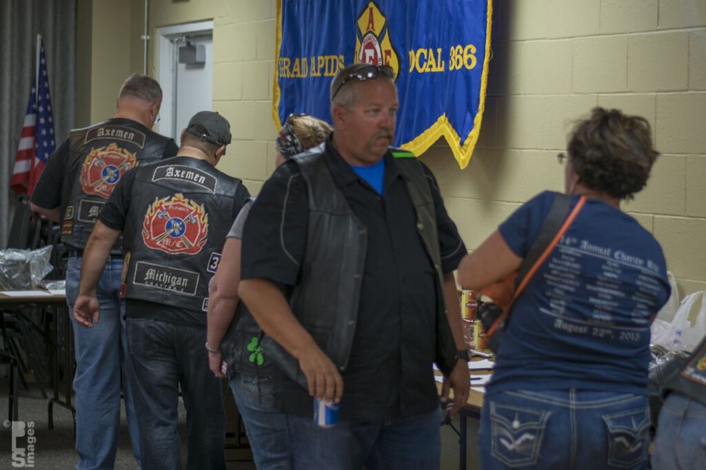 082215AxemenCharityRide175LR