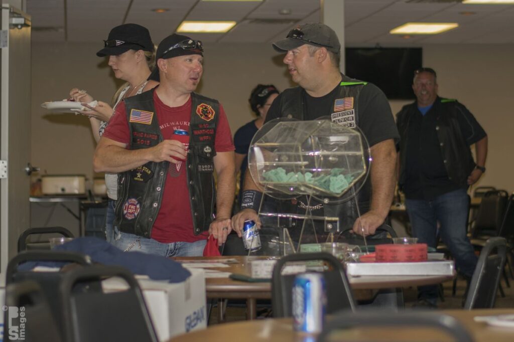 082215AxemenCharityRide196LR