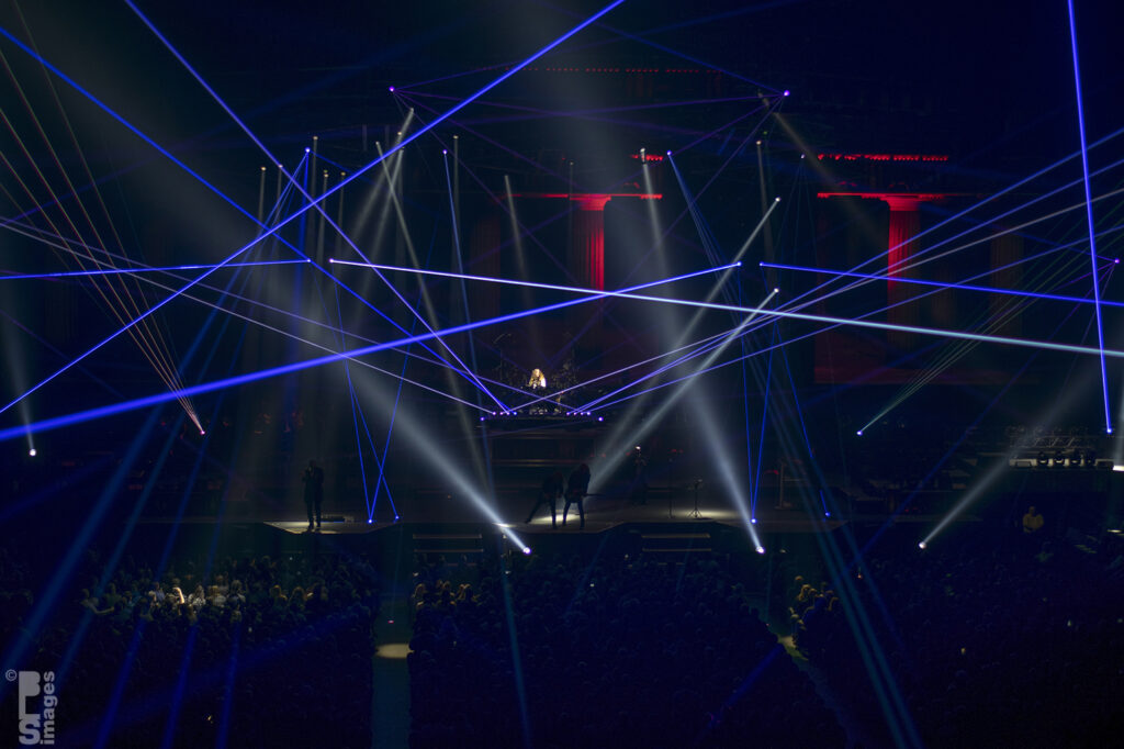 120317TransSiberianOrchestra051LR