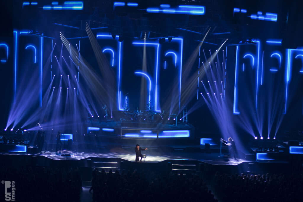 120317TransSiberianOrchestra256LR