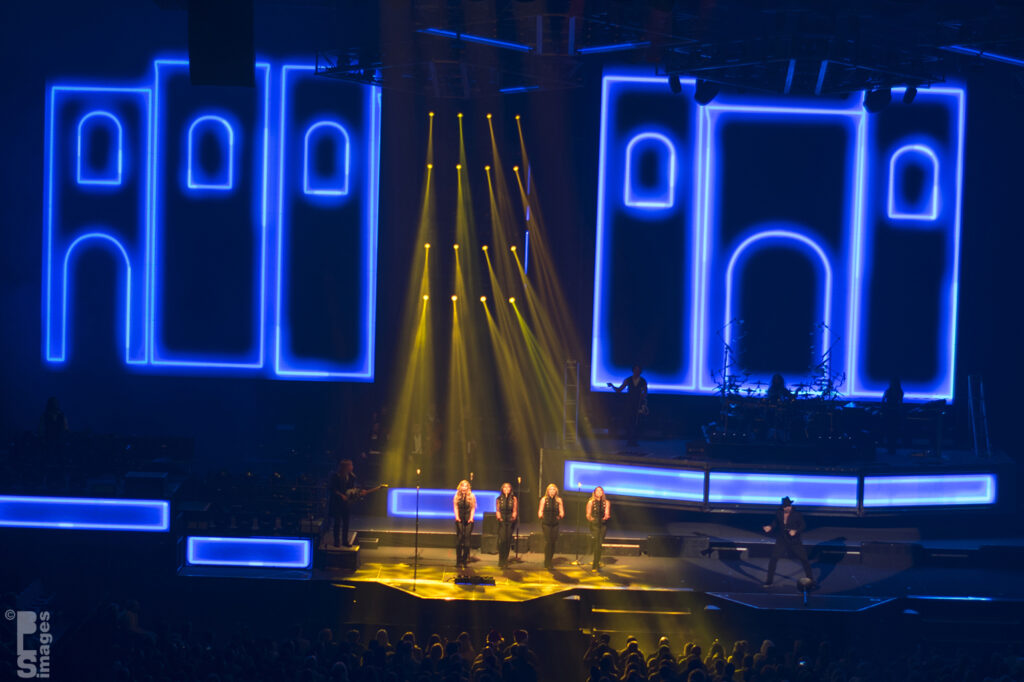 120317TransSiberianOrchestra257LR