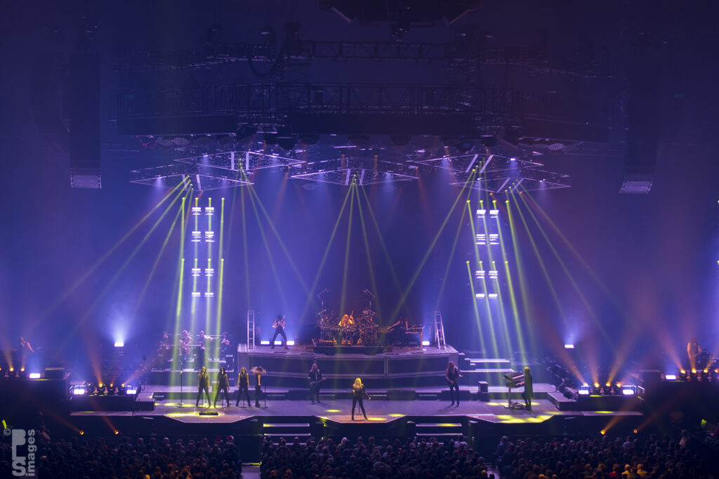 120317TransSiberianOrchestra412LR