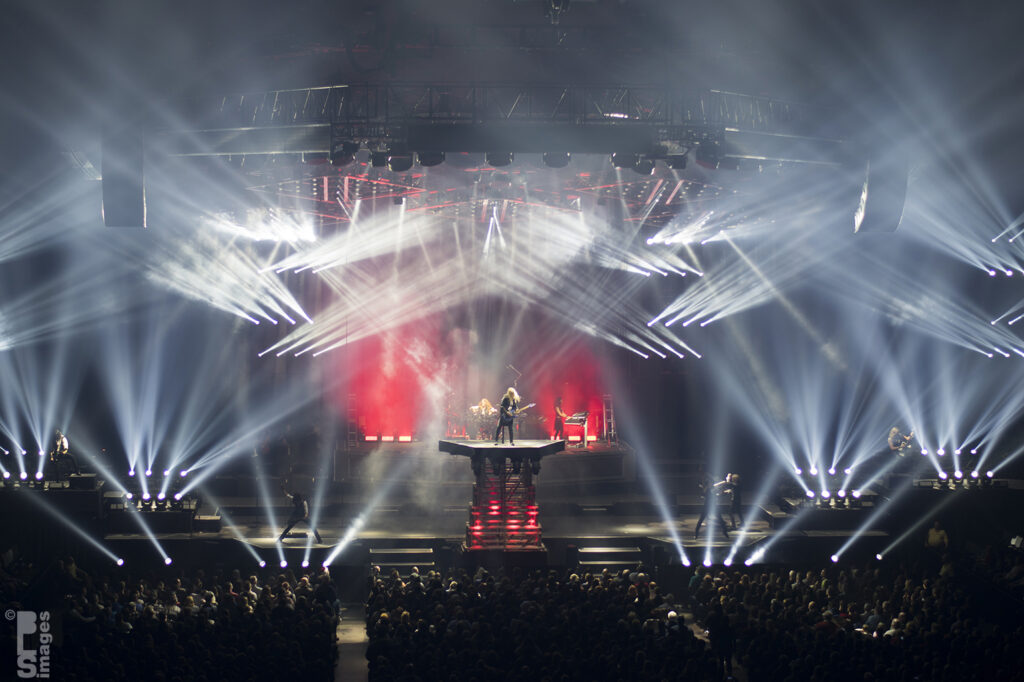 120317TransSiberianOrchestra451LR