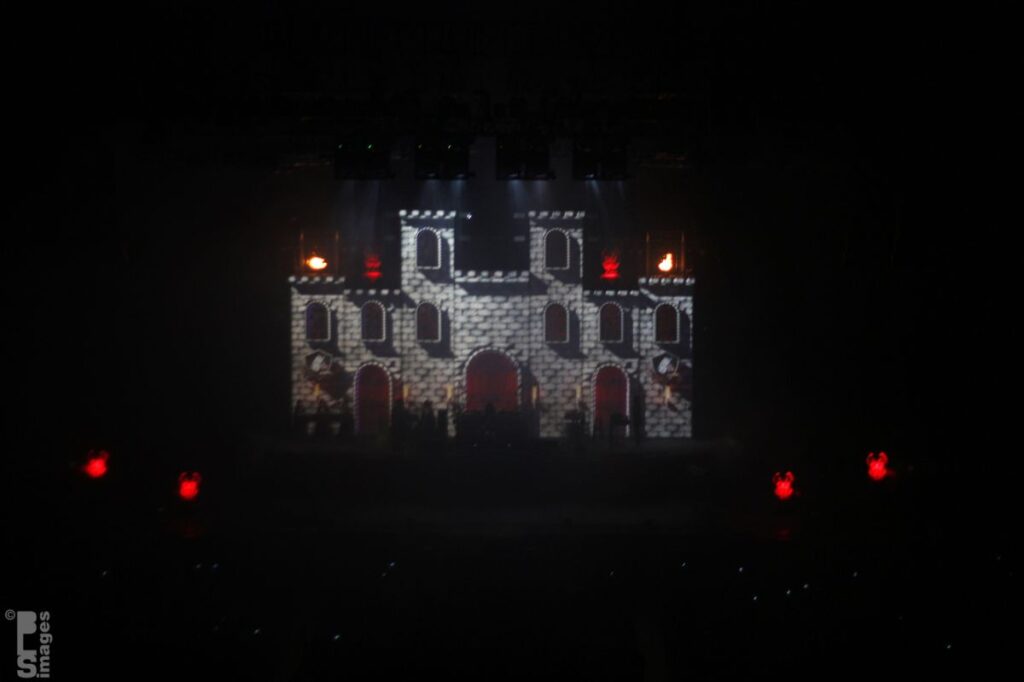 121513TransSiberianOrchestra007LR