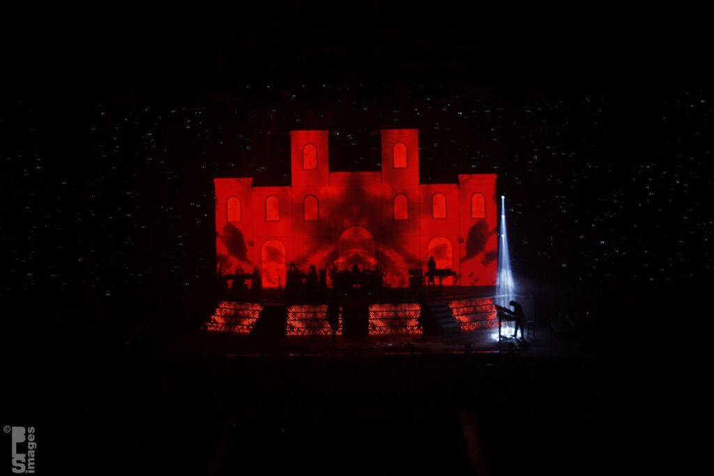 121513TransSiberianOrchestra075LR