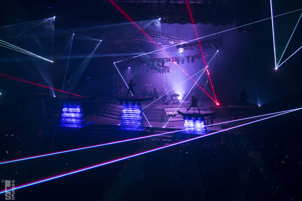 122216TransSiberianOrchestra026LR