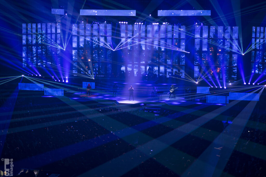122216TransSiberianOrchestra038LR