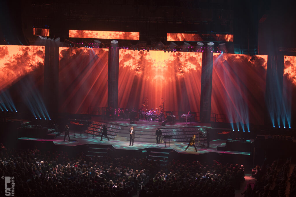 122216TransSiberianOrchestra166LR