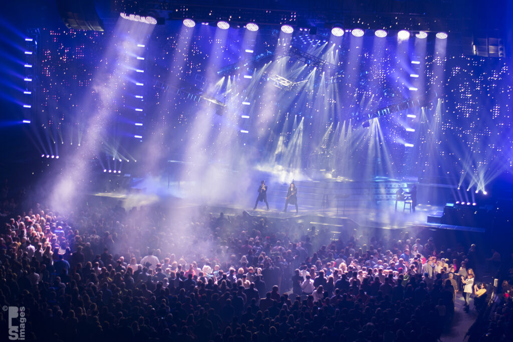 122216TransSiberianOrchestra197LR