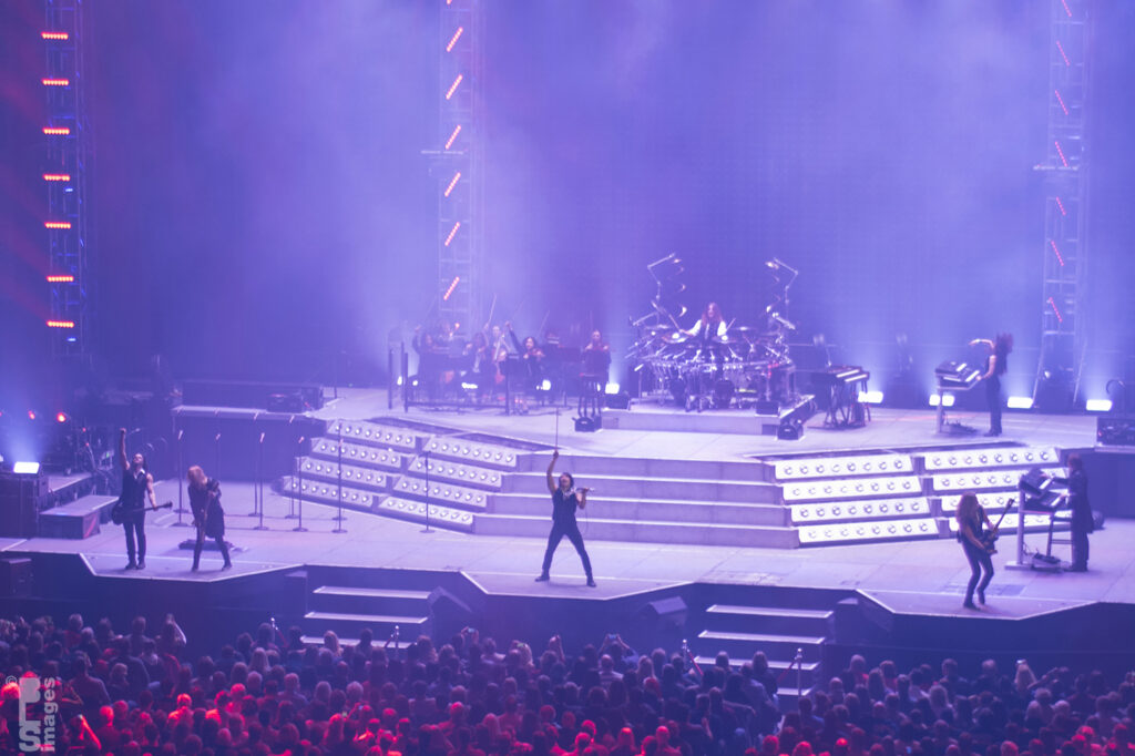 122216TransSiberianOrchestra311LR