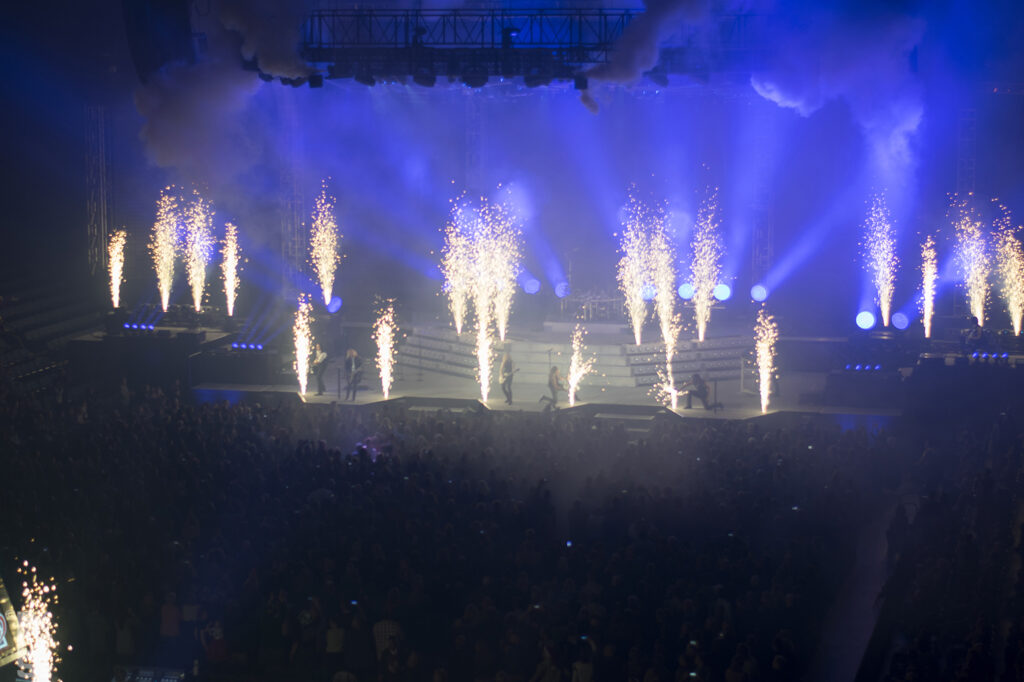 122216TransSiberianOrchestra549LR